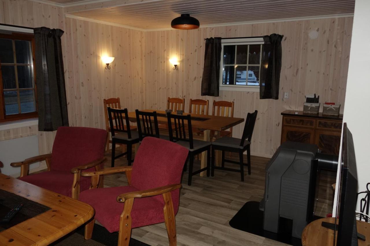 Roste Hyttetun Og Camping Os (Hedmark) 外观 照片