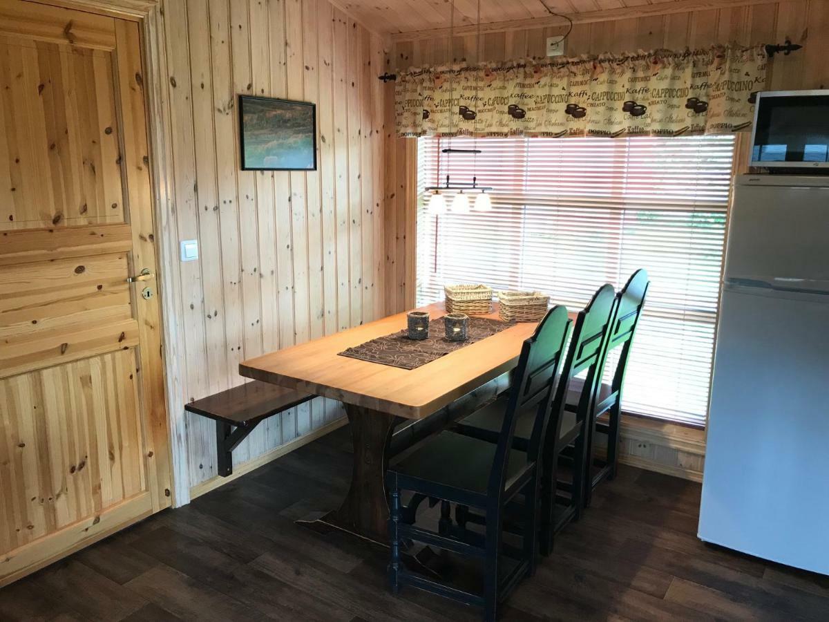 Roste Hyttetun Og Camping Os (Hedmark) 外观 照片