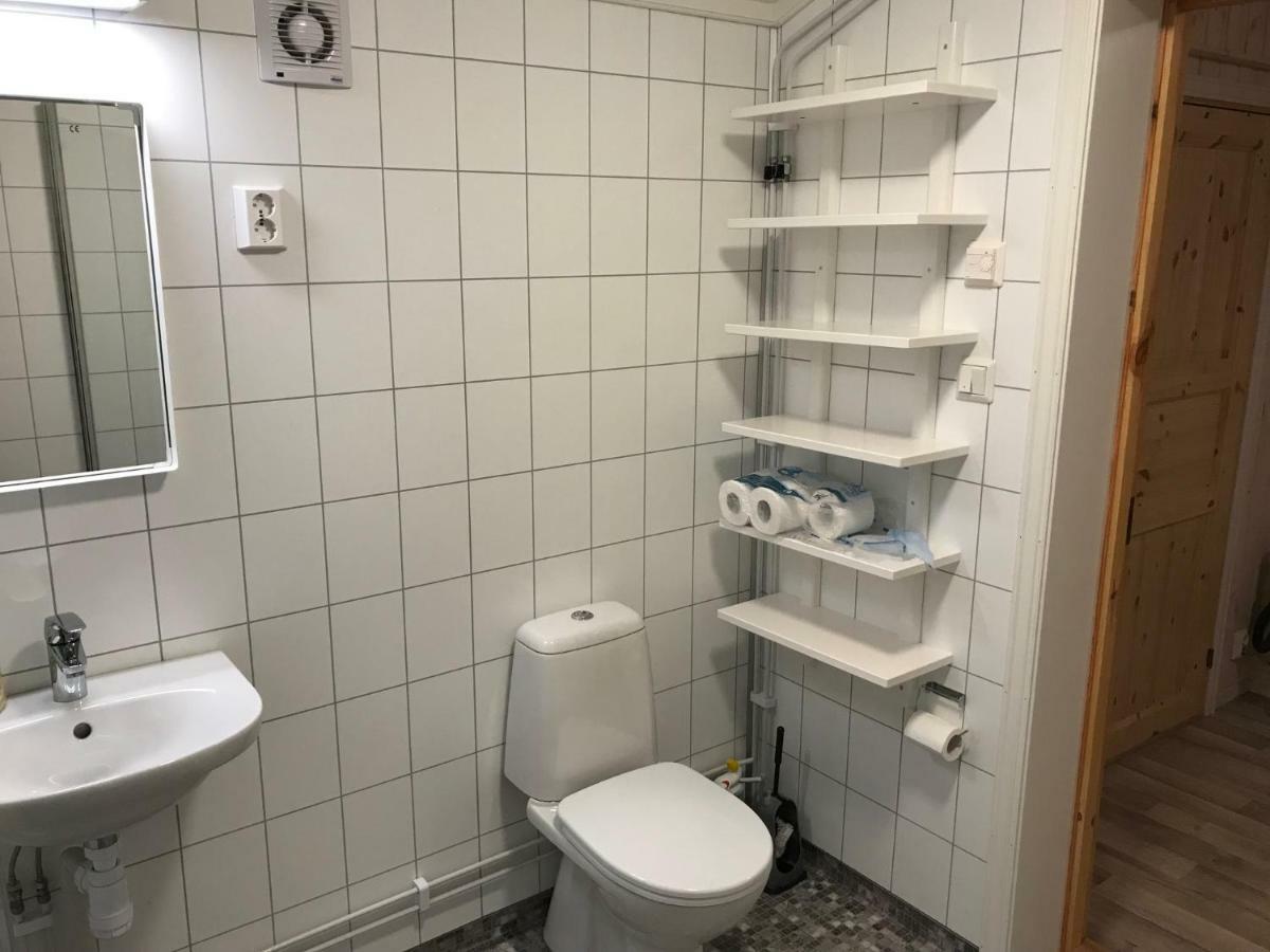 Roste Hyttetun Og Camping Os (Hedmark) 外观 照片